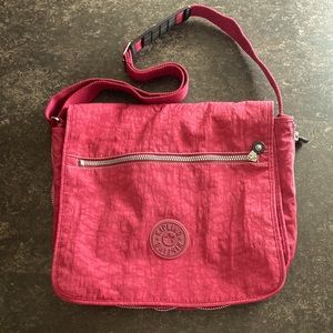 Large Kipling bag raspberry red color shoulder strap many pockets EXPANSION